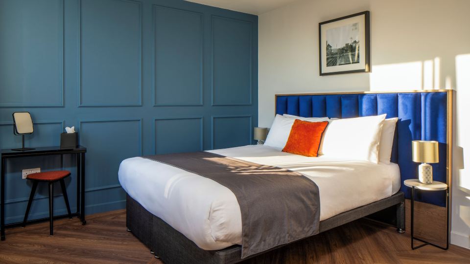 Station Suites