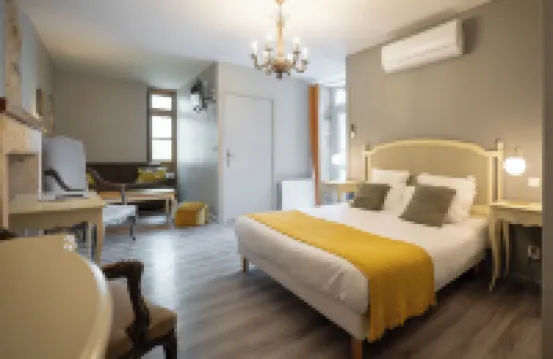 Hôtel la Couleuvrine Sarlat Centre Ville