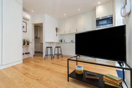 Belem Design Studio 2 by Homing Отели рядом с достопримечательностью «Jardim da Praca do Imperio»