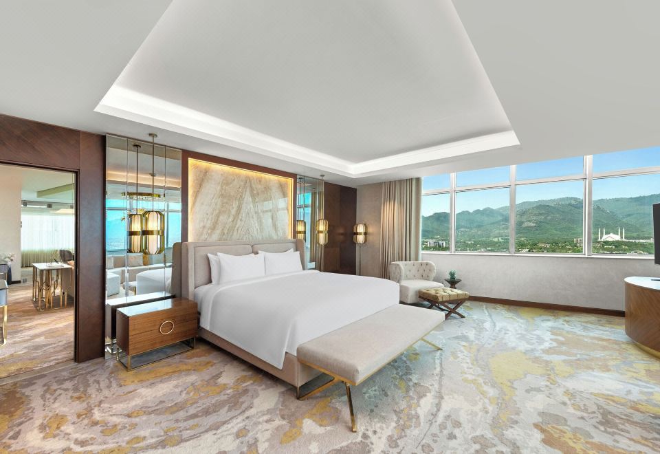 뫼벤픽 센타우루스 이슬라마바드