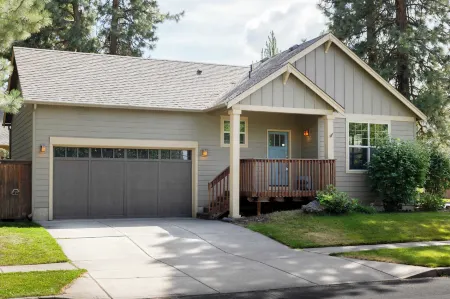 Charming Bend Sanctuary for 6!