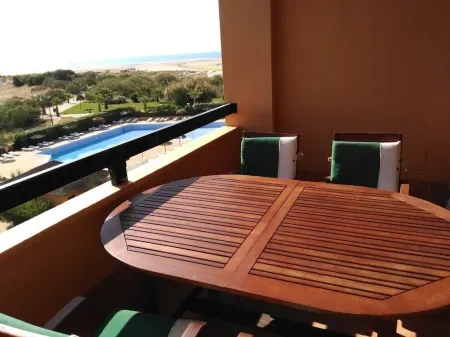 FIRST LINE BEACH LUXURY APARTMENT. SEA VIEWS