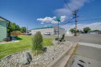17 Mi to Lake Tahoe: Carson City Home w/ Yard