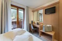 Olympic Palace فنادق في Pinzolo
