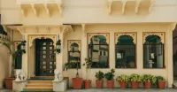 Hotel Boheda Palace - 1KM Away from Lake Pichola