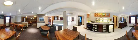 Holiday Inn Express Leeds - East Отели рядом с достопримечательностью «O2 Academy Leeds»