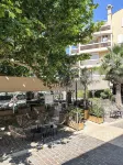 Hotel les Palmiers فنادق في سانت ماكسيم