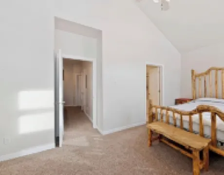 Basinview Lakeside Mountain Escape - All Season Getaway!