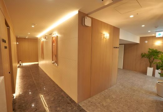 호텔 프런트 데스크 이미지