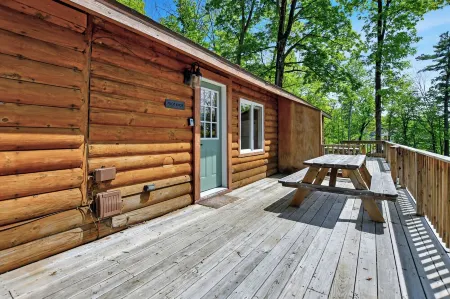 Pet Friendly - Close to Town - w/ Deck & Fire Pit