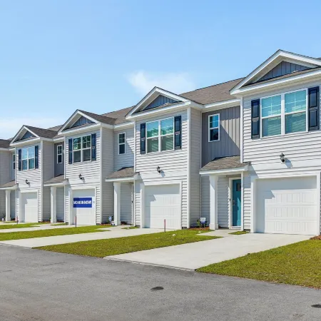 2 Mi to Shore: Newly Built Surfside Beach Gem