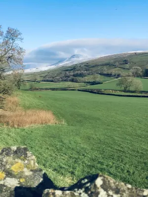 Woodstock Cottage, Settle, Yorkshire Dales Hotels in Settle