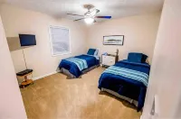 Cottage 304, 2 Bed w/ Fire Pit, near trails! Hotels in Logan County