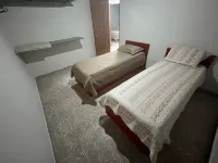 Guriri beach house - close to everything, supermarket and beach. فنادق في ساو ماتيوس