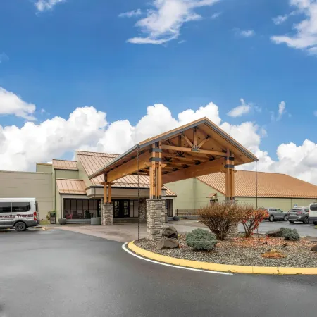Columbia River Hotel and Conference Center, an Ascend Collection Hotel