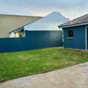 Modern Airb&b  with Wi-Fi Soweto  near famous entertainment sites. Hotel Exterior