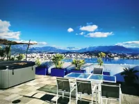 Rooftop luxury jacuzzi terrace sea view city center