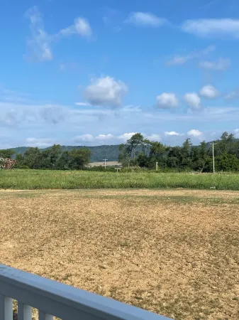 New Townhome in State College – 3BR, fin. basement, 4 car parking. Spacious !