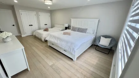 Beautiful Cozy Luxurious House