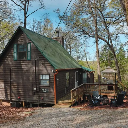 White-Tail Nook Blue Ridge Cabin!