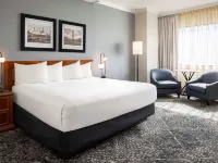 Harrah's Kansas City, A Caesars Destination Hotels in North Kansas City