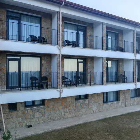 Rigani Gökçeada (+14)
