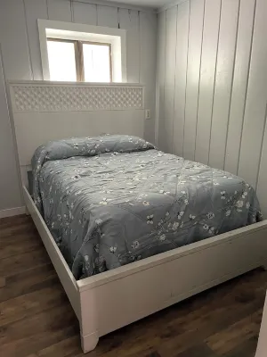 Comfy Abode, pet friendly 3 bedroom apartment in Mountain Home with WiFi and AC.