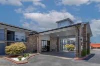 SureStay Plus Hotel by Best Western Poteau