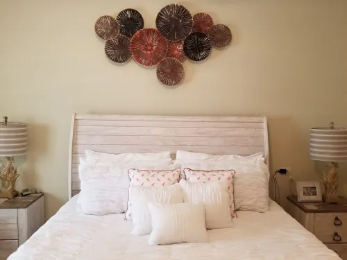 THIS TOWN HOME VILLA IS LOCATED 15 MINUTES FROM THE HIP STRIP IN MONTEGO BAY.