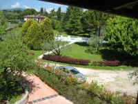 In Via Giordano Bruno 3 with a park of 9,000 sqm with 2 beautiful pools Hotel a San felice del Benaco