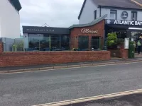 The Lobster Pot. Fabulous  2 bedroom Apartment overlooking the Beach/Green