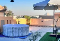 Boho Getaway with Pyramids View & Jacuzzi Hotels in Imbaba