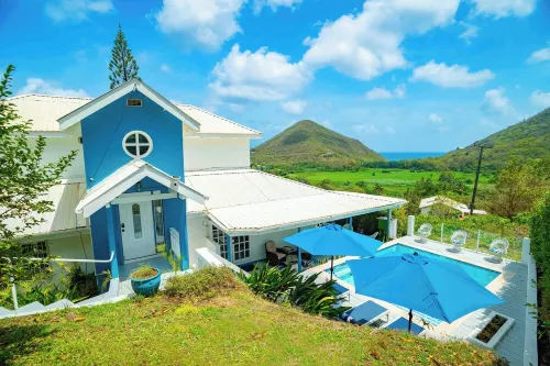 Trouya Beach House Saint Lucia W.I
