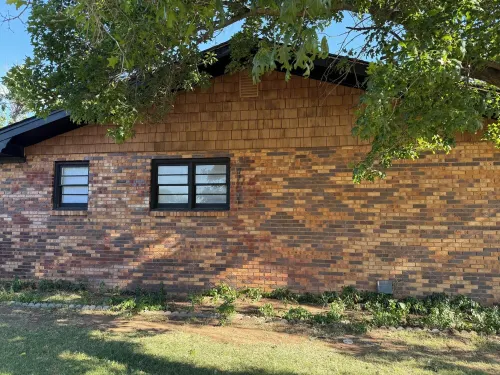 Cuteness on Ennis Hotels in Hale County