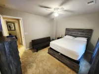 The Perfect Guesthouse for Family and Group Trips Hotels near Mercer University