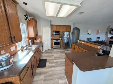 Coastal Home with Neighborhood Fishing Pier 利格城酒店