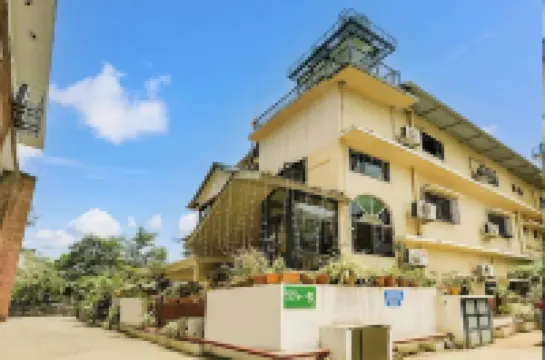 Tranquil 3-bedroom apartment in Calangute with WiFi, AC car parking fully fanish