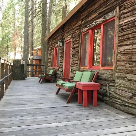 Unplugged Rustic Cabin in the Woods