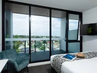Oaks R Suites Geelong Hotels in Geelong