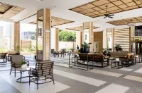 Fiber-powered Tropical Oasis