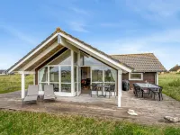 "Märta" - 250m from the sea