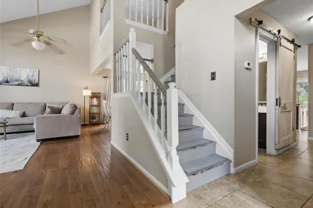 Charming family home with king bed - private pool - fast wifi - ARCADE Отели рядом с достопримечательностью «Харди Альмон Соссер Комплекс»