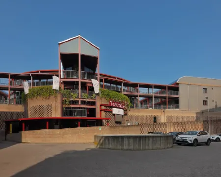 Romeo e Giulietta Residenze Check-in Presso Hotel Toscanini Hoteles en Parma