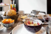 費希特飯店及小酒館