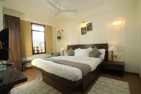 Banipark Service Apartment, 3BHK Modern Luxury Flat -Heart of City,  Jaipur - 酒店式公寓