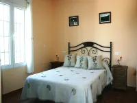 Peaceful Retreat in Alora for Families and Friends