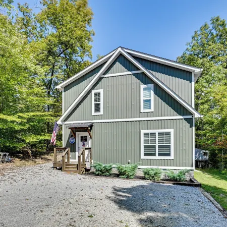 Luxe Kentucky Cabin Rental ~ 36 Mi to Mammoth Cave