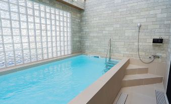 Reviera Resort Villa