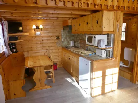 Petit chalet bois esprit montagne 2à 3 personnes