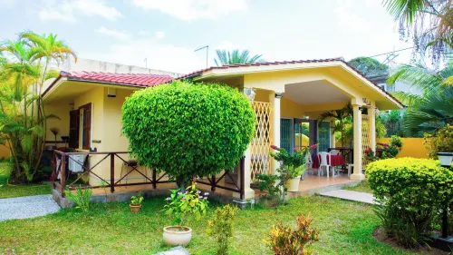 Villa located 2 minutes from the beach, close to shops, most beautiful corner of Mauritius